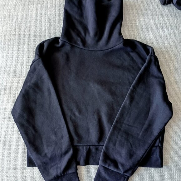 ZARA Black Cropped Turtleneck Sweatshirt | Size S | Neutral Casual Style - Picture 2 of 4